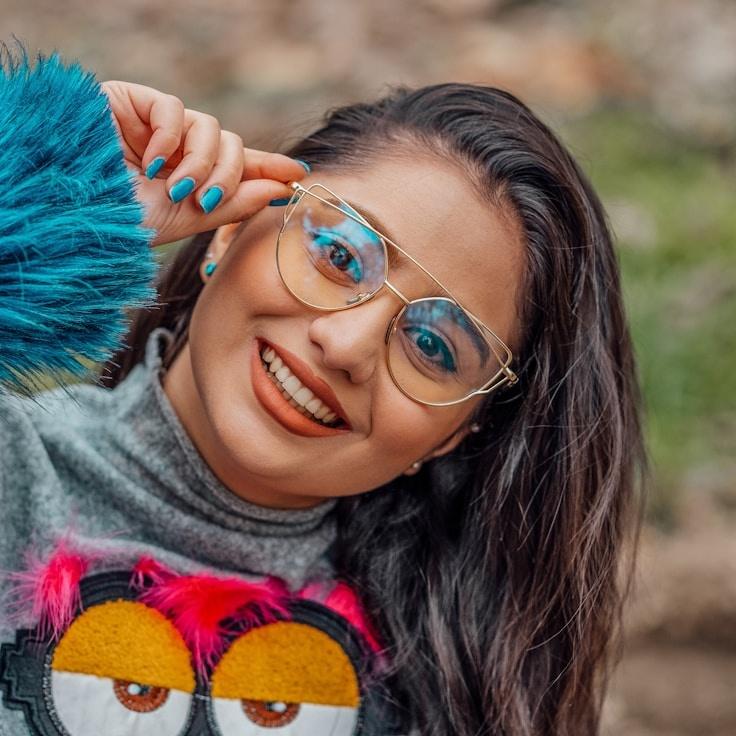 Mira Kapoor, Client Relations Director, discussing corporate gifting strategy with business clients